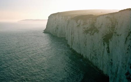 পৃথিবীর শেষ প্রান্তে কি আছে?